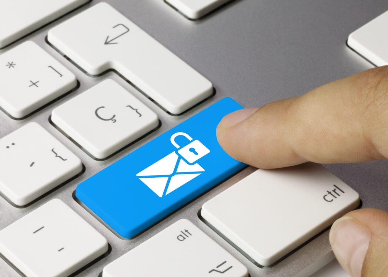 E-mail secure icon on a keyboard