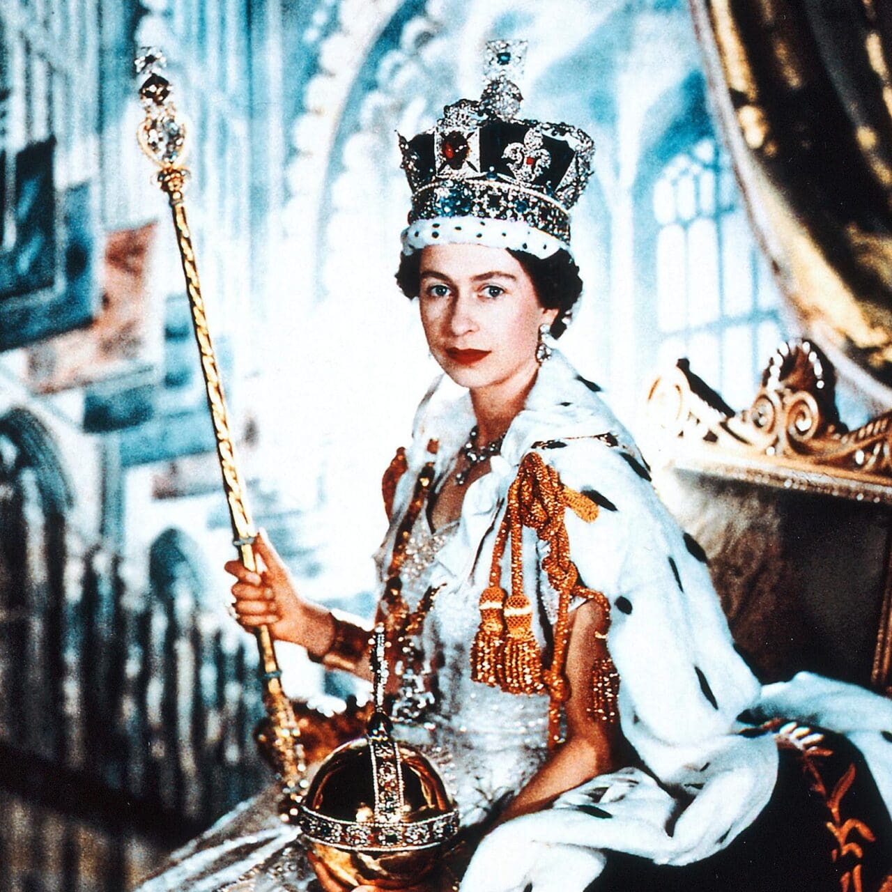 Old Image of Queen Elizabeth ||